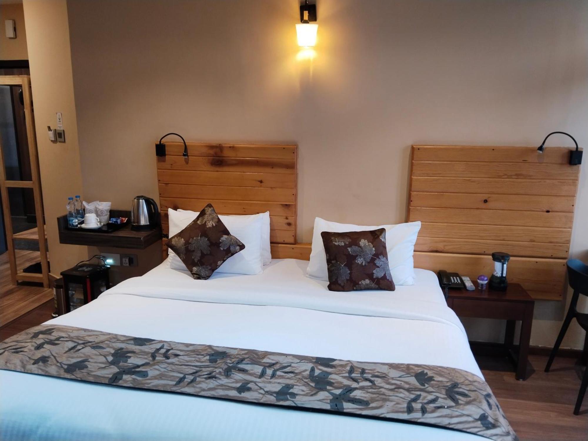 Nirvana Inn Paro Exteriör bild