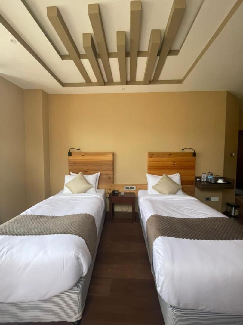 Nirvana Inn Paro Exteriör bild