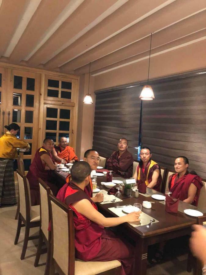 Nirvana Inn Paro Exteriör bild